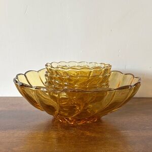 Vintage Hazel Atlas Amber Swirl Glass Bowl Set (6 piece)